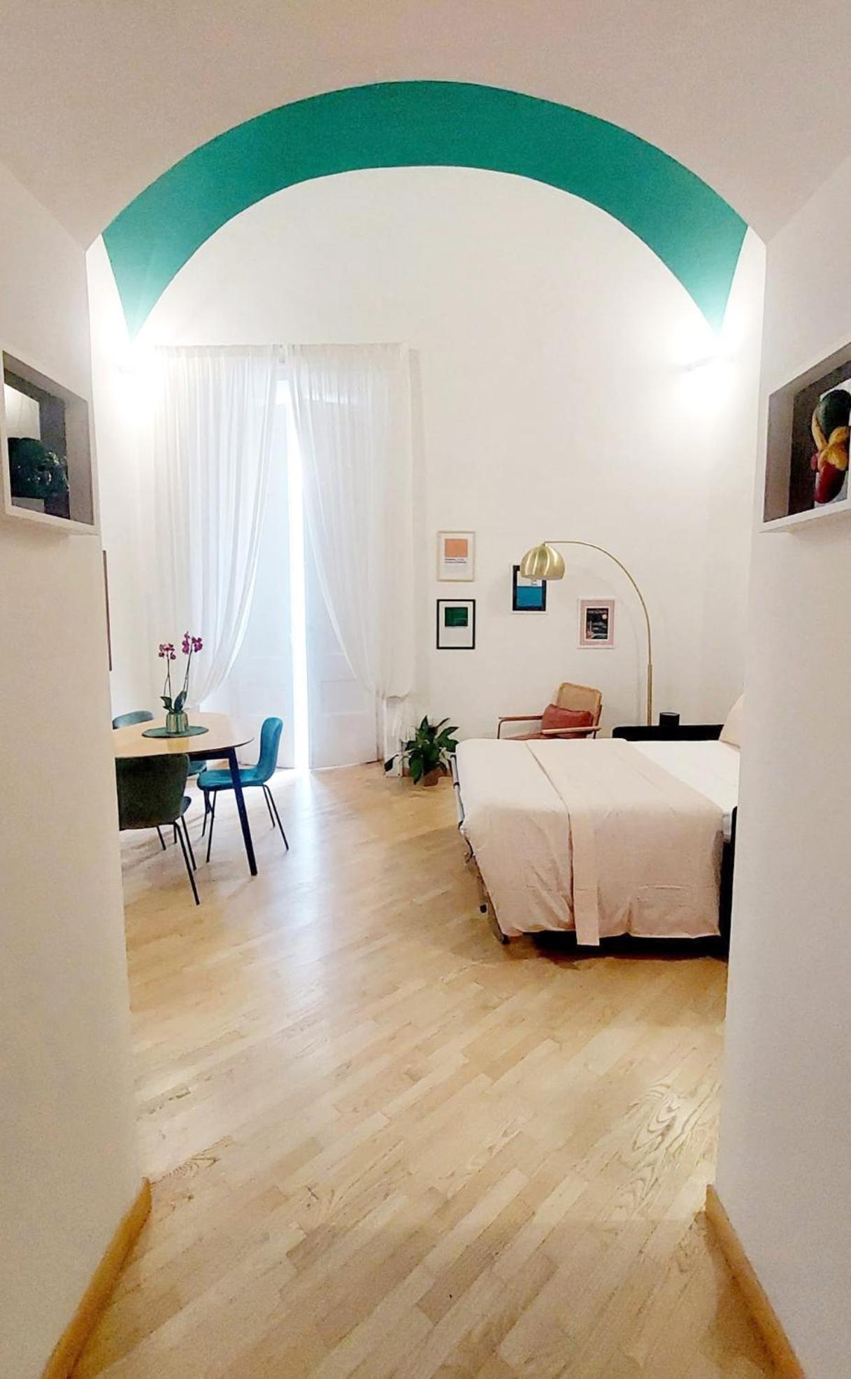 Maison In Centro Naples Extérieur photo